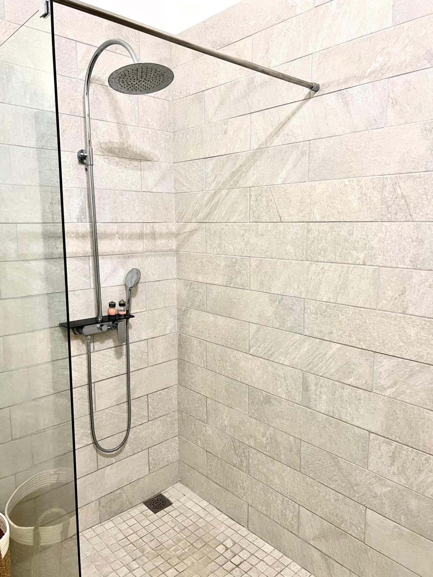 L'Escale Cosy Apartment Saint Pierre Luaran gambar